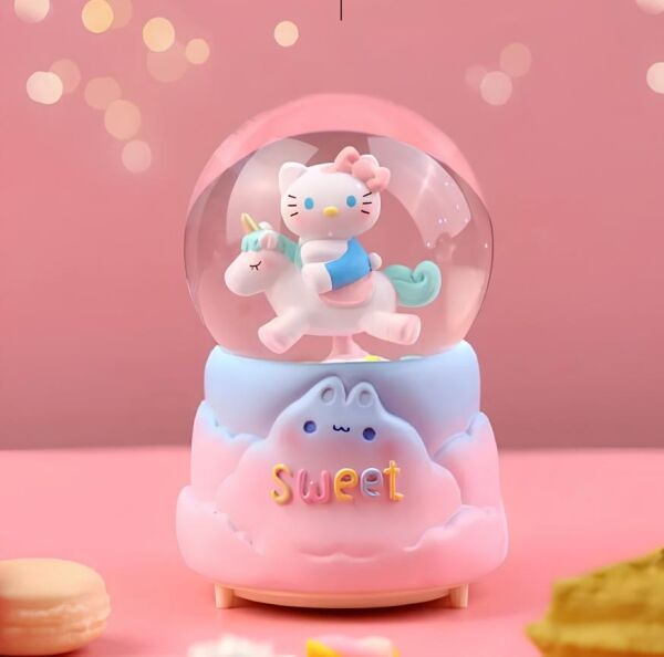 Hello Kitty Işıklı Müzikli Kar Küresi Orta Boy Model 3